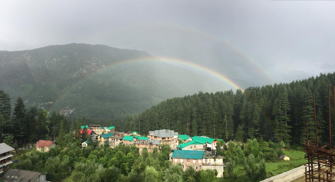 The Orchard Greens Resort - A Centrally Heated Property Manāli Exteriör bild