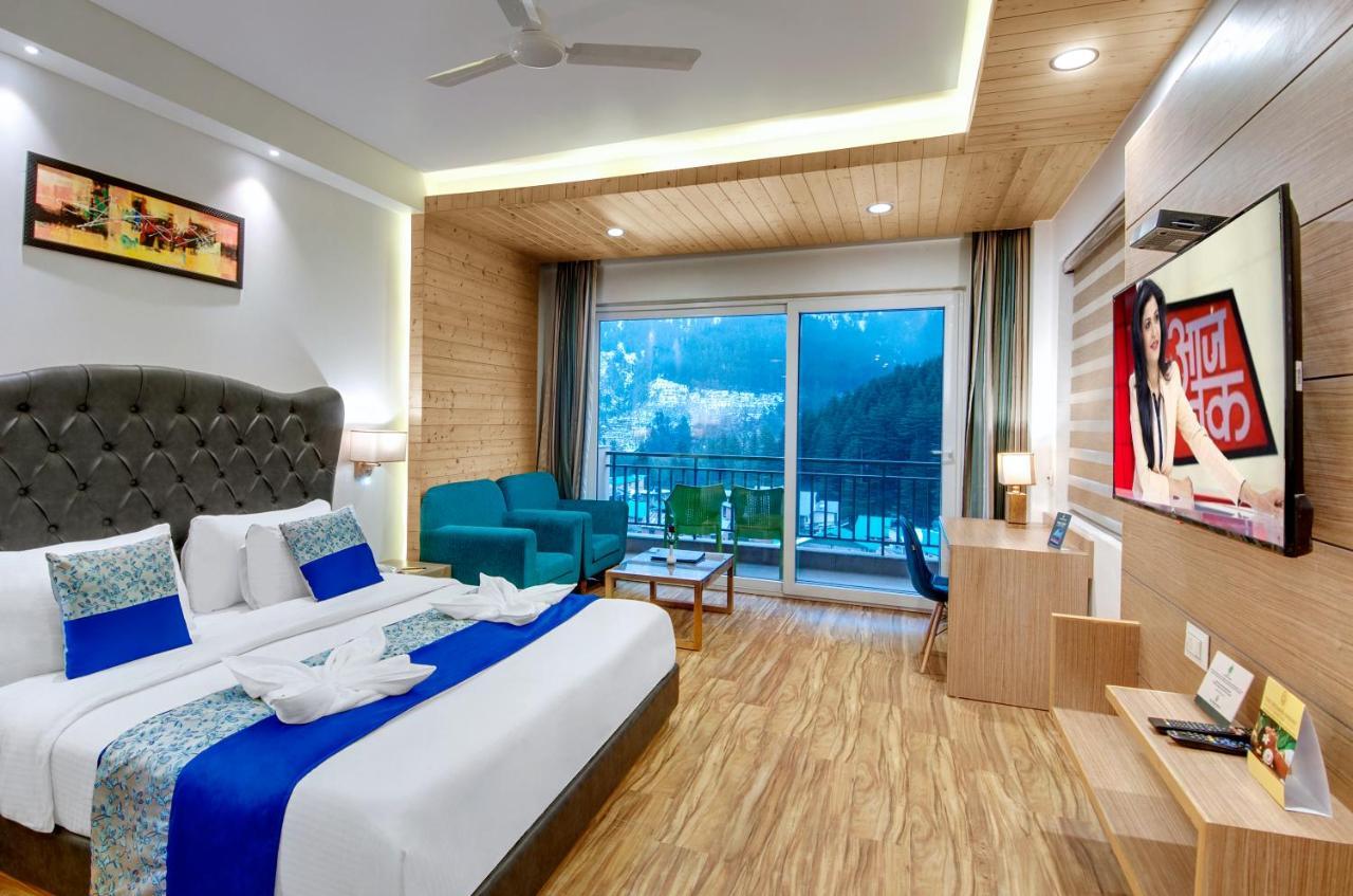 The Orchard Greens Resort - A Centrally Heated Property Manāli Exteriör bild