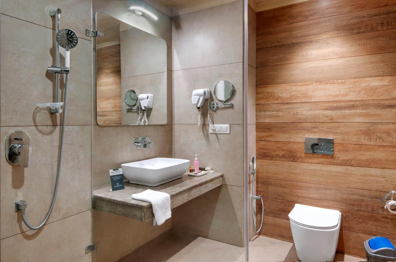 The Orchard Greens Resort - A Centrally Heated Property Manāli Exteriör bild