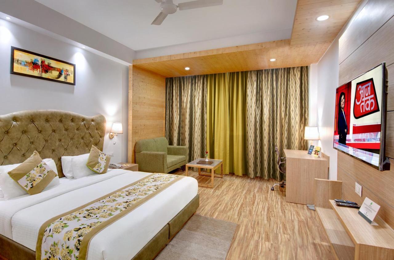 The Orchard Greens Resort - A Centrally Heated Property Manāli Exteriör bild