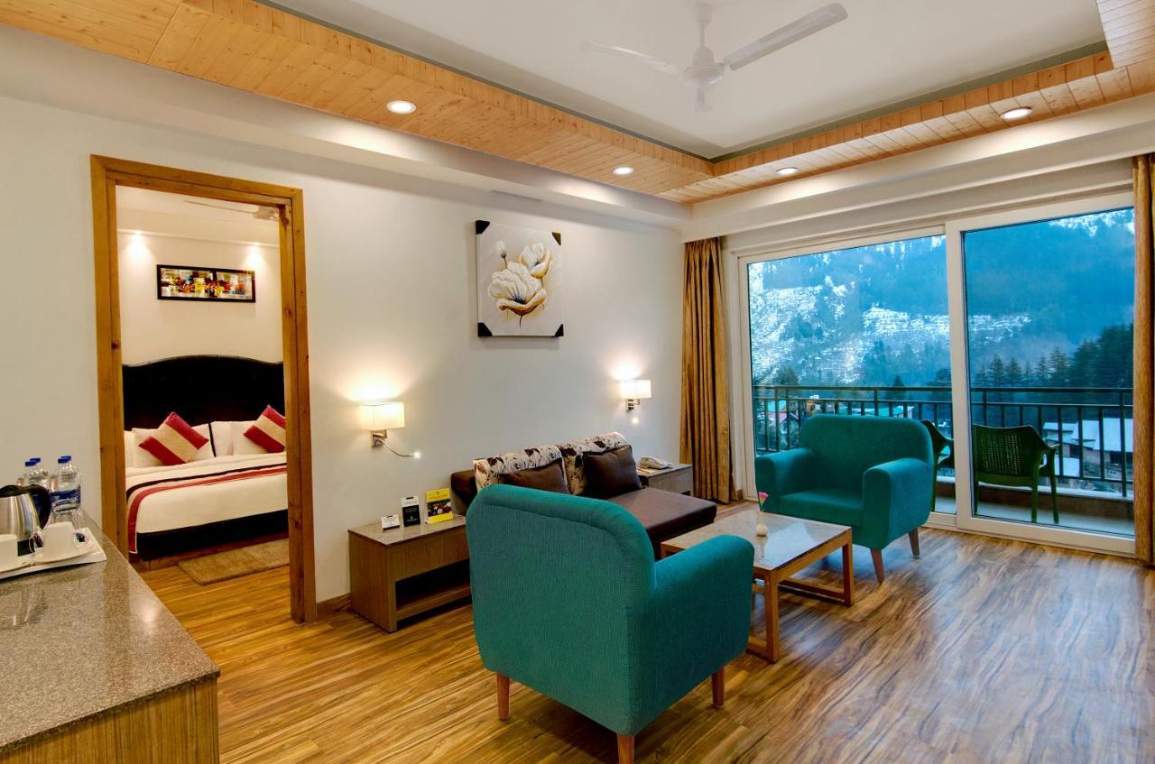 The Orchard Greens Resort - A Centrally Heated Property Manāli Exteriör bild